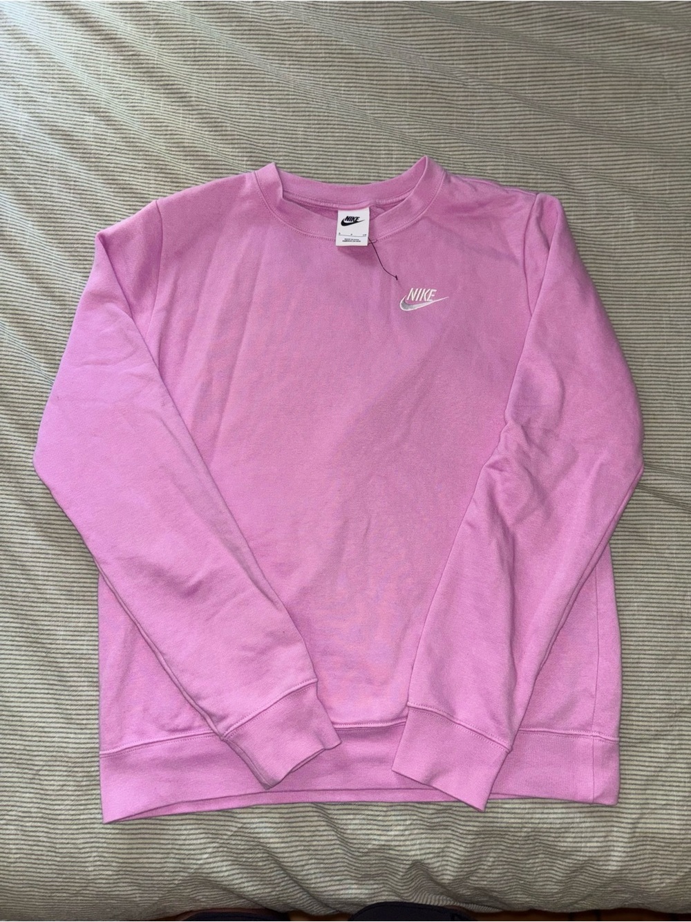 Nike Pink/Lavender Crewneck, new without tags